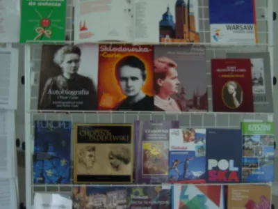 Книжкова виставка «Польща. Історія. Сьогодення. Майбутнє» приурочена до Днів Польської культури у ВНТУ