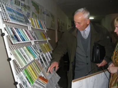 Загреба В. П., доц. каф МБА знайомить гостей зі своїми працями