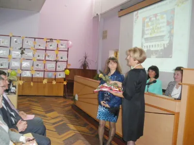 Подяка і подарунок від адміністрації НТБ ВНТУ Ользі Немчук