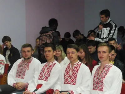 Ансамбль Оберіг перед виступом