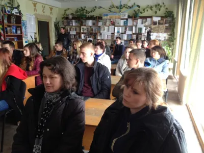Зустріч розпочинається