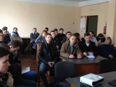 Учасники заходу обговорюють проблему академічної доброчесності в університеті