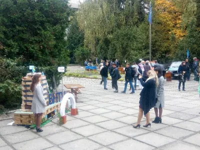 Фотолокація біля "БІЛОЇ ВЕЖІ" працює...