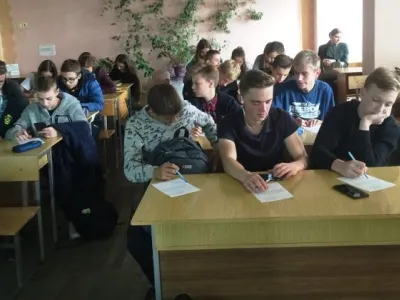 9-ІТ клас - майбутні ІТ-шники відтепер користувачі нашої бібліотеки